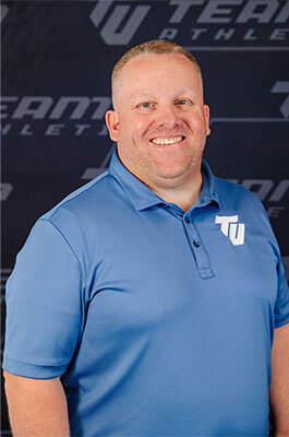 Josh Sube headshot